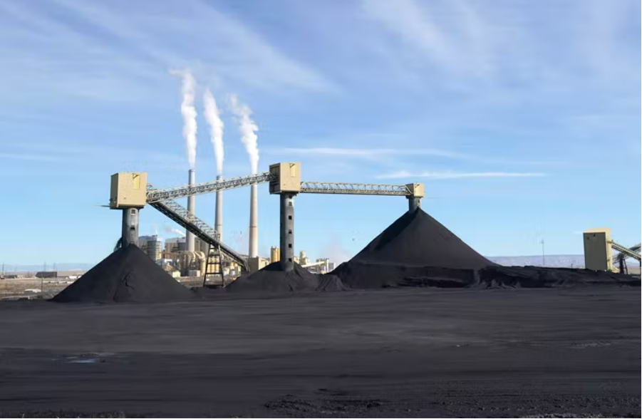 EPA reaffirms mercury emission rules for power plants